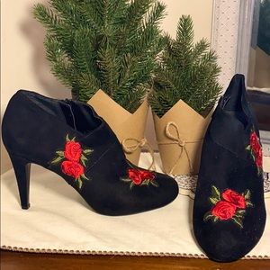 Suede black bootie with red rose detail NWOT